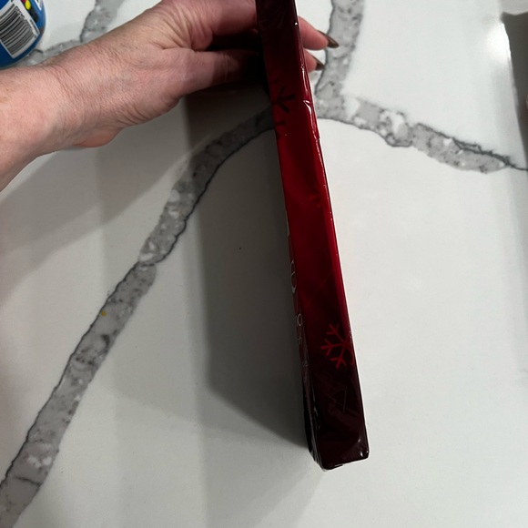 Old World Santa Christmas Tree Tinsel Icicles - Picture 6 of 10